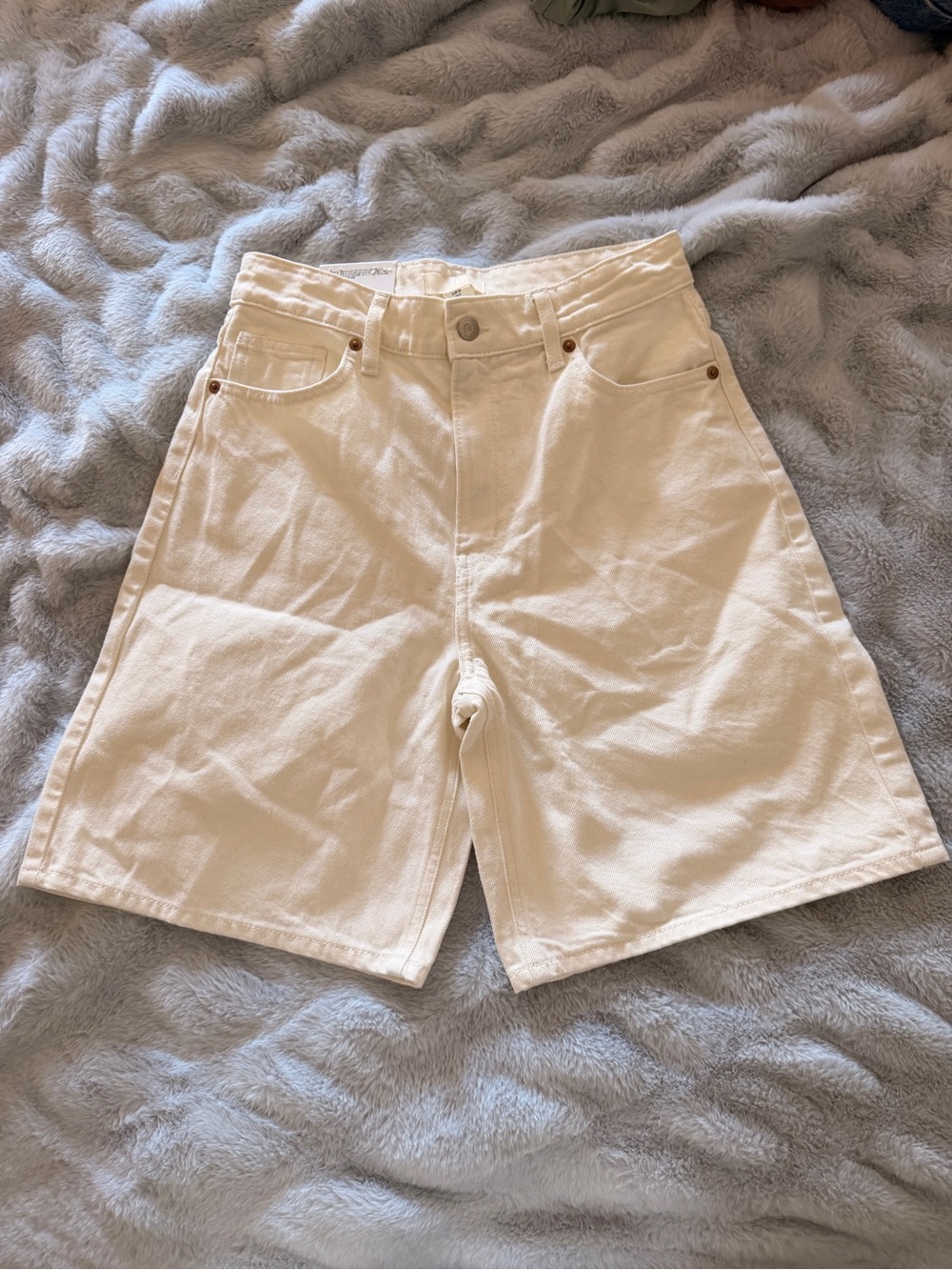 NWT White H&M Denim Shorts